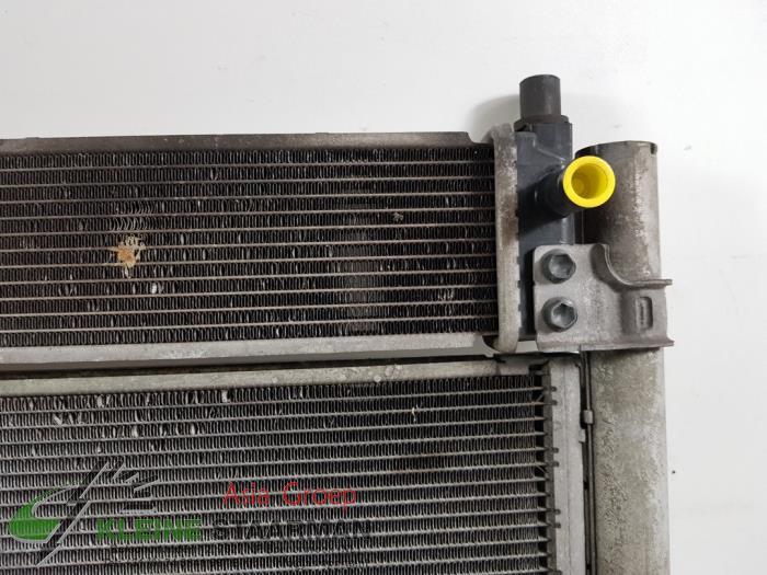 Airco Radiateur van een Toyota Prius (ZVW3) 1.8 16V Plug-in 2013