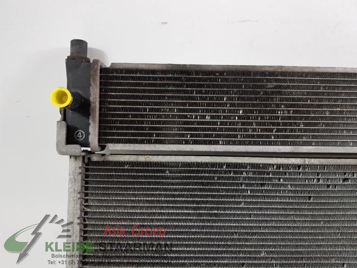 Airco Radiateur van een Toyota Prius (ZVW3) 1.8 16V Plug-in 2013
