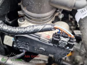 Gebruikte Gasklephuis Hyundai i10 1.2 16V Prijs € 62,50 Margeregeling aangeboden door Kleine Staarman B.V. Autodemontage