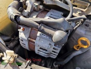 Gebruikte Alternator Nissan Primera (P12) 2.0 16V CVT Prijs € 42,50 Margeregeling aangeboden door Kleine Staarman B.V. Autodemontage
