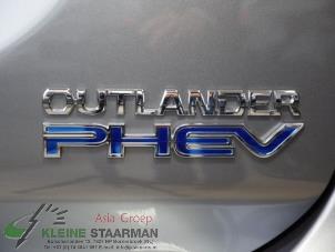 Gebruikte Kachel Radiateur Mitsubishi Outlander (GF/GG) 2.4 16V PHEV 4x4 Prijs op aanvraag aangeboden door Kleine Staarman B.V. Autodemontage