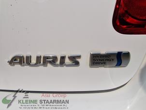 Gebruikte Bochtverlichting Toyota Auris (E15) 1.8 16V HSD Full Hybrid Prijs op aanvraag aangeboden door Kleine Staarman B.V. Autodemontage