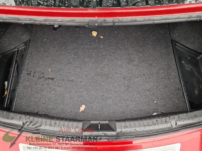 Vloerplaat bagageruimte van een Mazda 6 (GJ/GH/GL) 2.0 SkyActiv-G 165 16V 2015