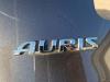 Airbag hemel links van een Toyota Auris (E15), 2006 / 2012 1.6 Dual VVT-i 16V, Hatchback, Benzine, 1.598cc, 97kW (132pk), FWD, 1ZRFAE, 2009-05 / 2012-09, ZRE151 2012