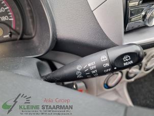 Gebruikte Schakelaar Ruitenwisser Suzuki Alto (GF) 1.0 12V Prijs op aanvraag aangeboden door Kleine Staarman B.V. Autodemontage