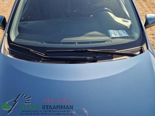 Gebruikte Paravent Toyota Auris Touring Sports (E18) 1.8 16V Hybrid Prijs op aanvraag aangeboden door Kleine Staarman B.V. Autodemontage