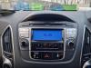 Radio CD Speler van een Hyundai iX35 (LM), 2010 / 2015 1.7 CRDi 16V, SUV, Diesel, 1.685cc, 85kW (116pk), FWD, D4FD, 2010-11 / 2015-09, F5D31; F5D41 2013