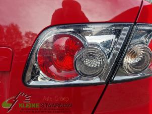 Gebruikte Achterlicht rechts Mazda 6 (GG12/82) 1.8i 16V Prijs € 50,00 Margeregeling aangeboden door Kleine Staarman B.V. Autodemontage
