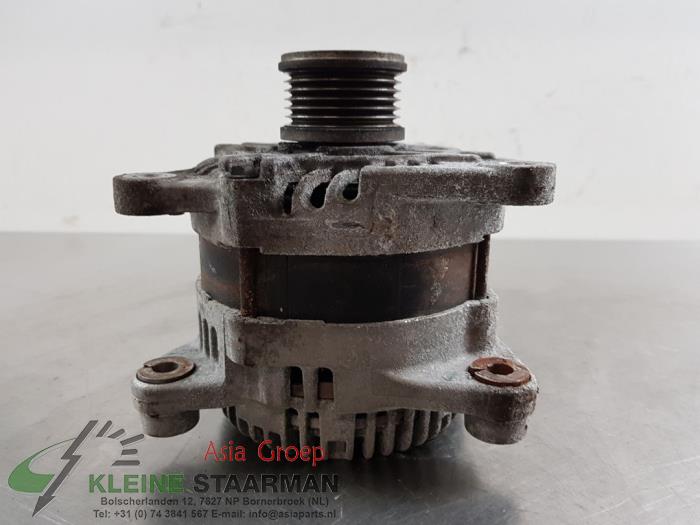 Dynamo van een Mazda CX-3 (DJ/DK) 1.5 Skyactiv D 105 16V 2016