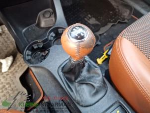 Gebruikte Schakelmechaniek Kia Sportage (JE) 2.0 CVVT 16V 4x2 Prijs op aanvraag aangeboden door Kleine Staarman B.V. Autodemontage