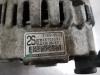 Dynamo van een Suzuki Swift (ZA/ZC/ZD1/2/3/9) 1.6 Sport VVT 16V 2009