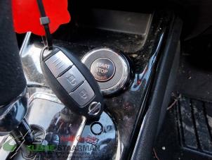 Gebruikte Kontaktslot + computer Nissan Pulsar (C13) 1.2 DIG-T 16V Prijs op aanvraag aangeboden door Kleine Staarman B.V. Autodemontage