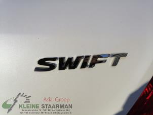 Gebruikte Ruitenwissermotor achter Suzuki Swift (ZA/ZC/ZD) 1.2 16V Prijs op aanvraag aangeboden door Kleine Staarman B.V. Autodemontage