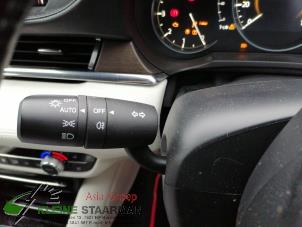 Gebruikte Pinker Schakelaar Mazda 6 (GJ/GH/GL) 2.2d SkyActiv-g i-eloop 16V Prijs op aanvraag aangeboden door Kleine Staarman B.V. Autodemontage
