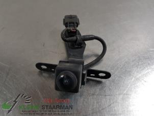Gebruikte Camera voorzijde Nissan Note (E12) 1.2 DIG-S 98 Prijs op aanvraag aangeboden door Kleine Staarman B.V. Autodemontage