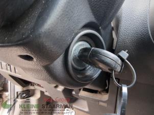 Gebruikte Kontaktslot + computer Nissan X-Trail (T30) 2.2 dCi 16V 4x4 Prijs op aanvraag aangeboden door Kleine Staarman B.V. Autodemontage