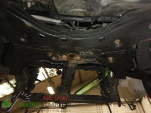 Gebruikte Subframe Toyota Corolla Verso (R10/11) 1.6 16V VVT-i Prijs op aanvraag aangeboden door Kleine Staarman B.V. Autodemontage