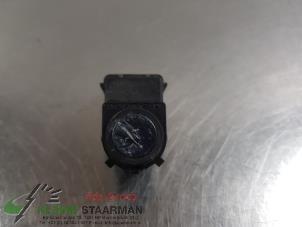 Gebruikte PDC Sensor Kia Optima Sportswagon (JFF) 1.7 CRDi 16V Prijs op aanvraag aangeboden door Kleine Staarman B.V. Autodemontage