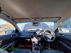 Gebruikte Airbag rechts (Dashboard) Kia Optima Sportswagon (JFF) 1.7 CRDi 16V Prijs op aanvraag aangeboden door Kleine Staarman B.V. Autodemontage