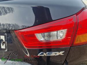 Gebruikte Asschenkel links-achter Mitsubishi ASX 2.2 DI-D 16V 4WD Prijs op aanvraag aangeboden door Kleine Staarman B.V. Autodemontage