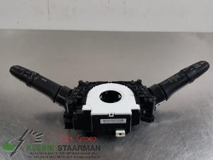 Gebruikte Combischakelaar Stuurkolom Mitsubishi Outlander (GF/GG) 2.4 16V PHEV 4x4 Prijs € 90,75 Inclusief btw aangeboden door Kleine Staarman B.V. Autodemontage