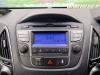 Radio CD Speler van een Hyundai iX35 (LM), 2010 / 2015 1.7 CRDi 16V, SUV, Diesel, 1.685cc, 85kW (116pk), FWD, D4FD, 2010-11 / 2015-09, F5D31; F5D41 2014