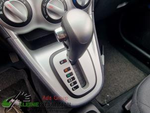 Gebruikte Selectiehendel automaat Hyundai i10 (F5) 1.1i 12V Prijs op aanvraag aangeboden door Kleine Staarman B.V. Autodemontage