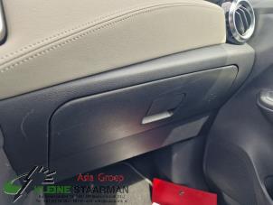 Gebruikte Dashboardkastje Nissan Micra (K14) 1.0 IG-T 100 Prijs op aanvraag aangeboden door Kleine Staarman B.V. Autodemontage