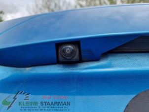 Gebruikte Camera achteruitrijden Nissan Micra (K14) 1.0 IG-T 100 Prijs op aanvraag aangeboden door Kleine Staarman B.V. Autodemontage