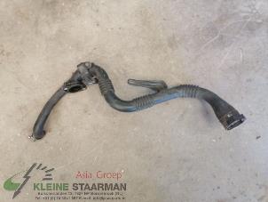 Gebruikte Intercooler Buis Nissan Juke (F15) 1.2 DIG-T 16V Prijs op aanvraag aangeboden door Kleine Staarman B.V. Autodemontage