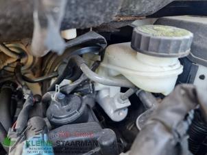 Gebruikte Rembekrachtiger Toyota Corolla Verso (R10/11) 1.6 16V VVT-i Prijs op aanvraag aangeboden door Kleine Staarman B.V. Autodemontage