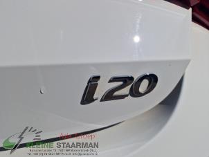 Gebruikte Computer Diversen Hyundai i20 (BC3) 1.0 T-GDI 100 Mild Hybrid 48V 12V Prijs op aanvraag aangeboden door Kleine Staarman B.V. Autodemontage