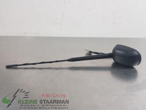 Gebruikte Antenne Suzuki Baleno (EW/FW) 1.0 Booster Jet Turbo 12V Prijs € 50,00 Margeregeling aangeboden door Kleine Staarman B.V. Autodemontage