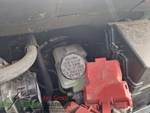 Gebruikte Rembol Nissan Micra (K13) 1.2 12V DIG-S Prijs op aanvraag aangeboden door Kleine Staarman B.V. Autodemontage