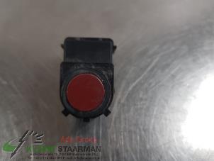 Gebruikte PDC Sensor Kia Sportage (QL) 1.7 CRDi 115 16V 4x2 Prijs € 45,00 Margeregeling aangeboden door Kleine Staarman B.V. Autodemontage