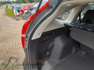 Gebruikte Kofferbakbekleding links Honda CR-V (RM) 2.0 i-VTEC 16V 4x4 Prijs op aanvraag aangeboden door Kleine Staarman B.V. Autodemontage