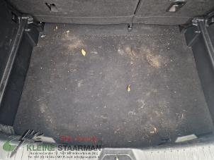 Gebruikte Vloerplaat bagageruimte Mazda CX-3 1.5 Skyactiv D 105 16V Prijs op aanvraag aangeboden door Kleine Staarman B.V. Autodemontage
