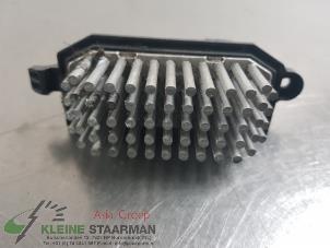 Gebruikte Kachel Weerstand Nissan Qashqai (J11) 1.2 DIG-T 16V Prijs € 70,00 Margeregeling aangeboden door Kleine Staarman B.V. Autodemontage