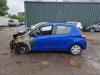 Toyota Yaris III (P13) 1.0 12V VVT-i B-stijl links