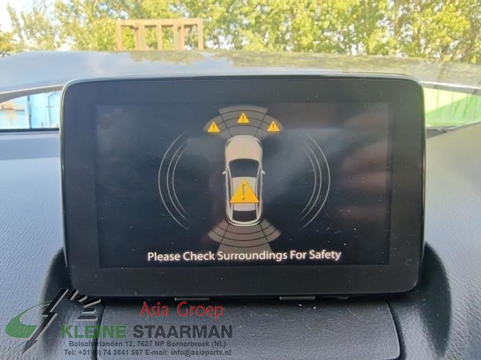 Navigatie Systeem van een Mazda CX-3 2.0 SkyActiv-G 120 2019