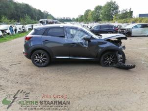 Gebruikte Middenstijl rechts Mazda CX-3 (DJ/DK) 2.0 SkyActiv-G 120 Prijs op aanvraag aangeboden door Kleine Staarman B.V. Autodemontage