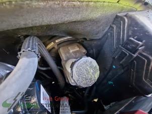 Gebruikte Rembol Nissan Micra (K13) 1.2 12V DIG-S Prijs op aanvraag aangeboden door Kleine Staarman B.V. Autodemontage