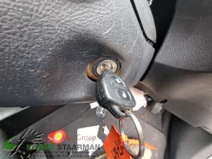 Gebruikte Kontaktslot + computer Toyota Verso 1.8 16V VVT-i Prijs op aanvraag aangeboden door Kleine Staarman B.V. Autodemontage
