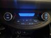 Toyota Yaris III (P13) 1.5 16V Hybrid Chaufage Bedieningspaneel
