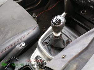 Gebruikte Pookknop Suzuki Vitara (LY/MY) 1.4 S Turbo 16V AllGrip Prijs op aanvraag aangeboden door Kleine Staarman B.V. Autodemontage