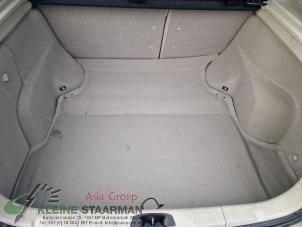 Gebruikte Vloerplaat bagageruimte Nissan Primera (P12) 2.0 16V CVT Prijs op aanvraag aangeboden door Kleine Staarman B.V. Autodemontage