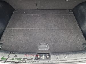 Gebruikte Vloerplaat bagageruimte Kia Niro I (DE) 1.6 GDI Hybrid Prijs op aanvraag aangeboden door Kleine Staarman B.V. Autodemontage