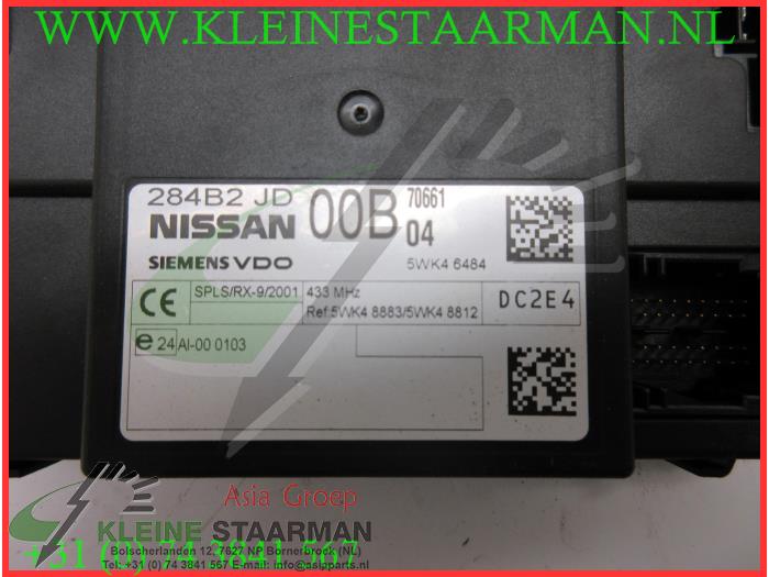 Computer Body Control van een Nissan Qashqai (J10) 2.0 16V 4x4 2007