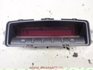 Gebruikte Display Interieur Mitsubishi Pajero Hardtop (V6/7) 3.2 DI-D 16V Van Prijs op aanvraag aangeboden door Kleine Staarman B.V. Autodemontage