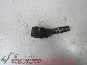 Gebruikte Schakelaar Ruitenwisser Hyundai i40 CW (VFC) 1.7 CRDi 16V Prijs € 60,00 Margeregeling aangeboden door Kleine Staarman B.V. Autodemontage